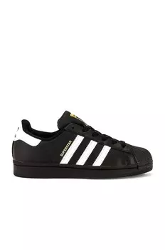 Кроссовки мужские Superstar Foundation Adidas Originals, цвет Black & White & Black
