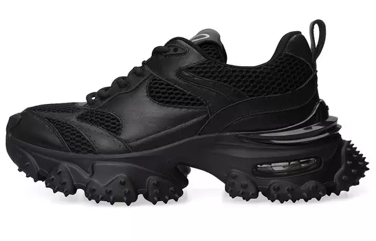 Кроссовки мужские толстые низкие черный Bosssunwen