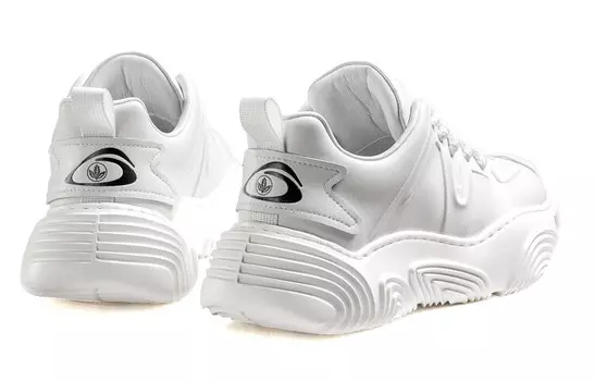 Кроссовки мужские толстые низкие Leaveland, черный