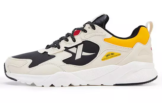 Кроссовки мужские толстые низкие рис/черный/желтый Xtep