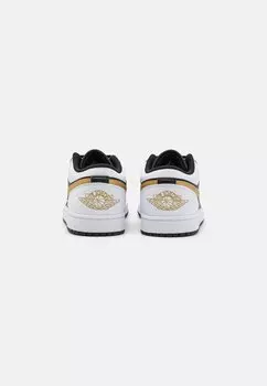 Кроссовки на шнуровке AIR JORDAN 1 LOW Jordan, белый