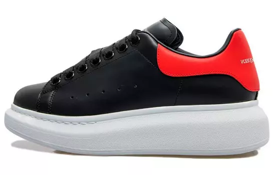 Кроссовки на шнуровке Alexander Mcqueen, черный / красный