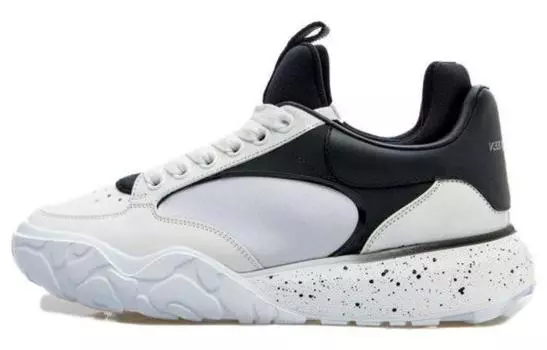 Кроссовки на шнуровке Alexander McQueen Court Tech