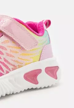 Кроссовки на шнуровке ASSISTER GIRL LIGHT UP Geox, розовый