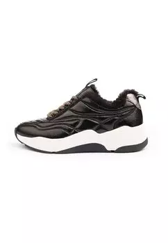 Кроссовки на шнуровке Bata, черный