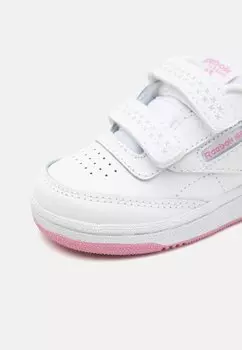 Кроссовки на шнуровке CLUB 2V 2.0 UNISEX Reebok Classic, белый