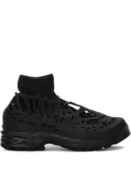 Кроссовки на шнуровке DEMON, черный