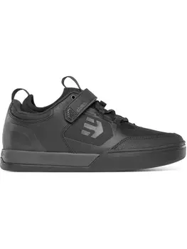Кроссовки на шнуровке Etnies