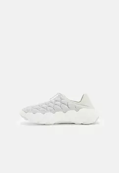 Кроссовки на шнуровке FLYKNIT HAVEN Nike, бежевый