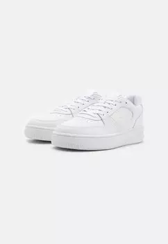 Кроссовки на шнуровке L001 SET 224 Lacoste, белый