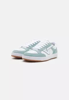 Кроссовки на шнуровке LOWLAND UNISEX Vans, серый