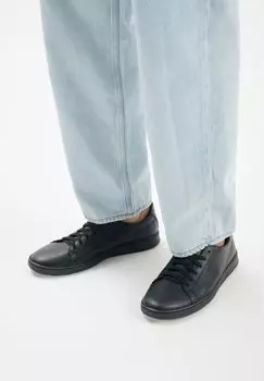 Кроссовки на шнуровке RYKO, черный