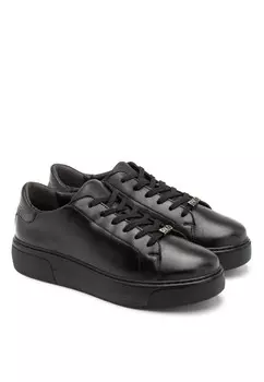 Кроссовки на шнуровке RYKO, черный