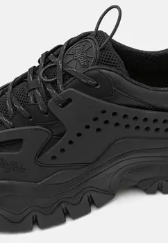 Кроссовки на шнуровке TRAIL ONE Buffalo, черный