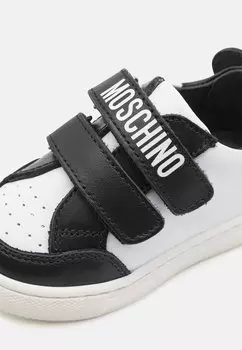 Кроссовки на шнуровке UNISEX MOSCHINO, белый