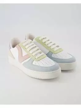 Кроссовки на шнуровке Victoria