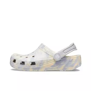 Кроссовки начальная школа Classic Marbled Clog Kids Crocs, цвет Blue Bolt/Multi