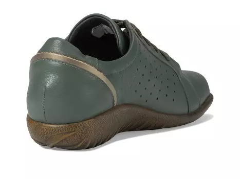 Кроссовки Naot Moko