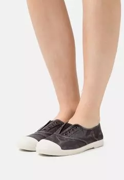 Кроссовки Natural World