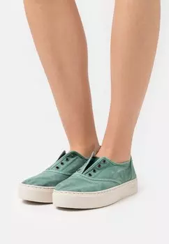 Кроссовки Natural World