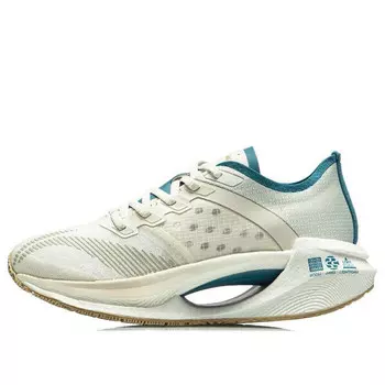 Кроссовки необходимы Li-Ning, белый
