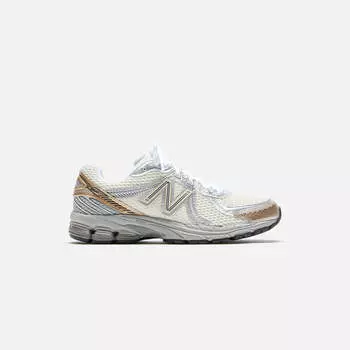 Кроссовки New Balance 860v2, цвет Sea Salt/Gold Metallic