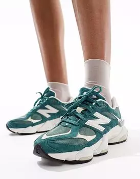 Кроссовки New Balance 9060 темно-зеленого и белого цвета