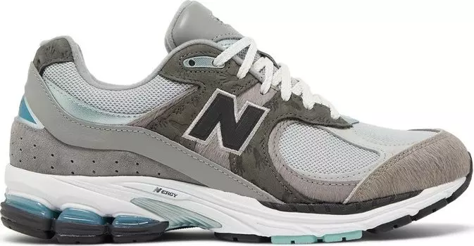Кроссовки New Balance atmos x 2002R 'Shibuya Rat', белый