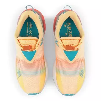 Кроссовки New Balance FuelCell Rebel TR