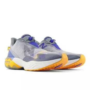 Кроссовки New Balance FuelCell Rebel TR