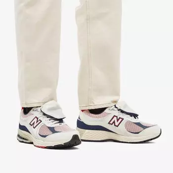 Кроссовки New Balance M2002RVE