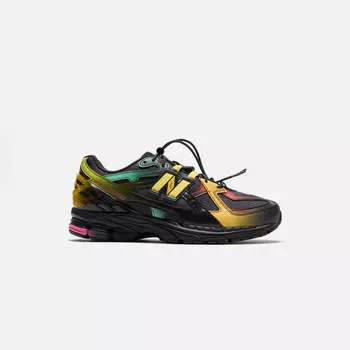 Кроссовки New Balance x Bricks & Wood 1906U, цвет Phantom/Egg Yolk