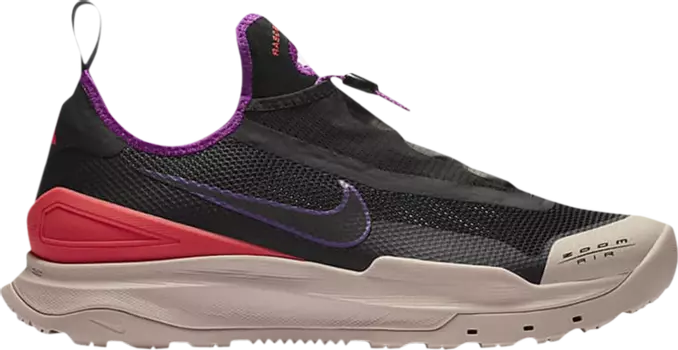 Кроссовки Nike ACG Zoom Air AO 'Black Laser Crimson', черный