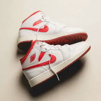 Кроссовки Nike Air 1 Mid Se *Gs* Air Jordan, белый