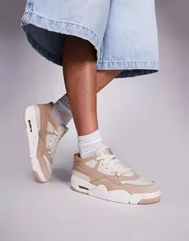 Кроссовки Nike Air Jordan 4 RM бежевого и белого цветов