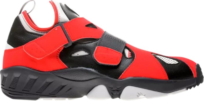 Кроссовки Nike Air Trainer Huarache 94 'Black Gym Red', серый