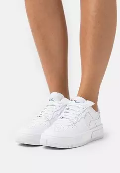 Кроссовки Nike, белый