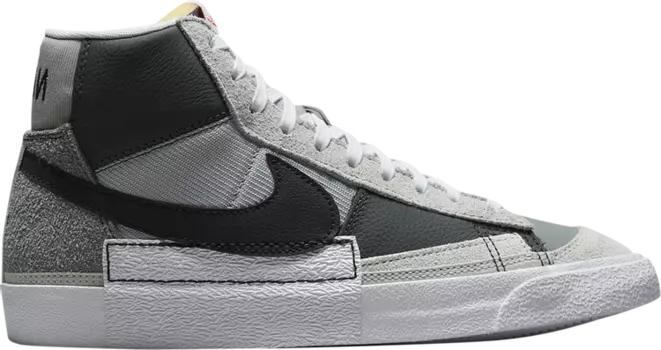 Кроссовки Nike Blazer Mid '77 Pro Club 'Remastered - Grey Black', серый