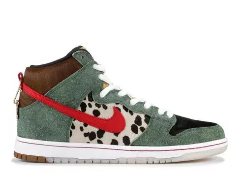 Кроссовки Nike DUNK HIGH SB 'WALK THE DOG', разноцветный