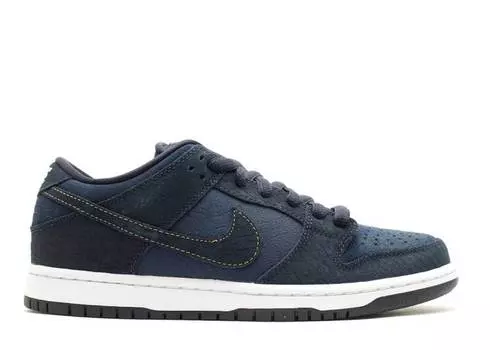 Кроссовки Nike DUNK LOW PRO SB 'US PASSPORT',