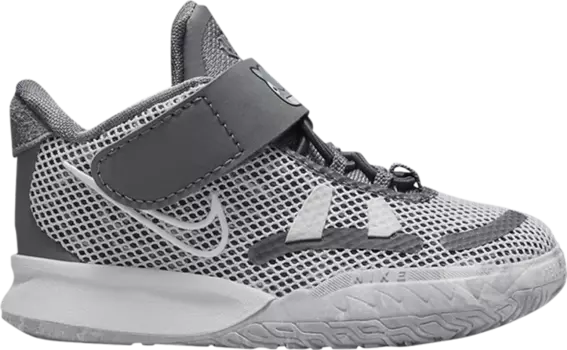 Кроссовки Nike Kyrie 7 SE TD 'Chip', серый