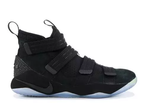 Кроссовки Nike LEBRON SOLDIER 11 'PROTOTYPE', черный