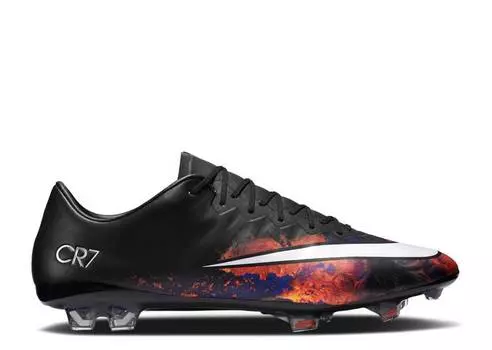 Кроссовки Nike MERCURIAL VAPOR 10 CR7 FG 'SAVAGE BEAUTY', черный