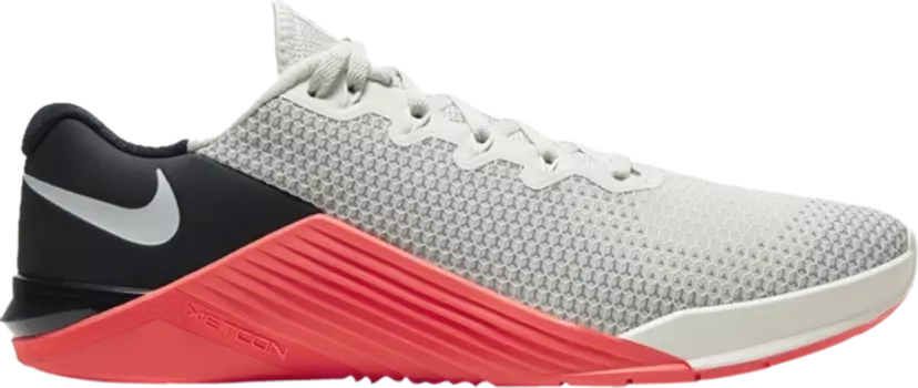 Кроссовки Nike Metcon 5 'Spruce Aura Laser Crimson', белый