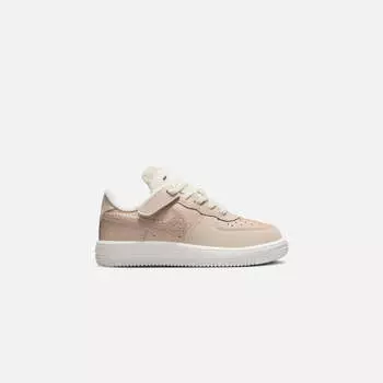 Кроссовки Nike PS Force 1 Low Easyon Se, цвет Sand Drift/Sail/Dark Raisin/Pale Ivory