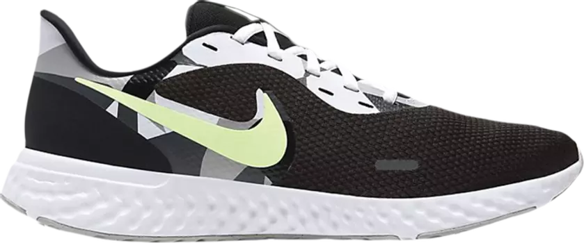Кроссовки Nike Revolution 5 'Black Ghost Green', черный