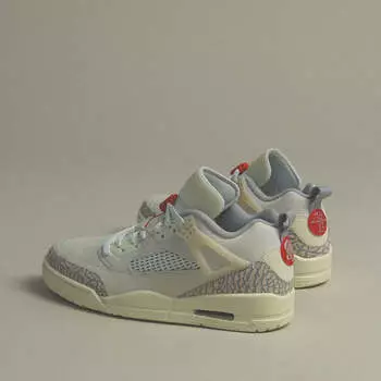Кроссовки Nike Spizike Low Jordan, красный