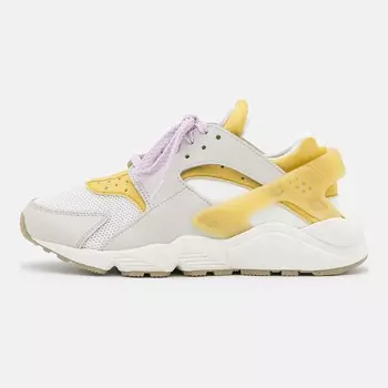 Кроссовки Nike Sportswear Air Huarache Tms, sail/doll/wheat grass/light bone/celery
