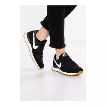 Кроссовки Nike Sportswear Internationalist, black/summit white/anthracite/sail