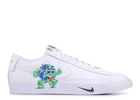 Кроссовки Nike STEVEN HARRINGTON X BLAZER LOW FLYLEATHER QS 'EARTH DAY', белый